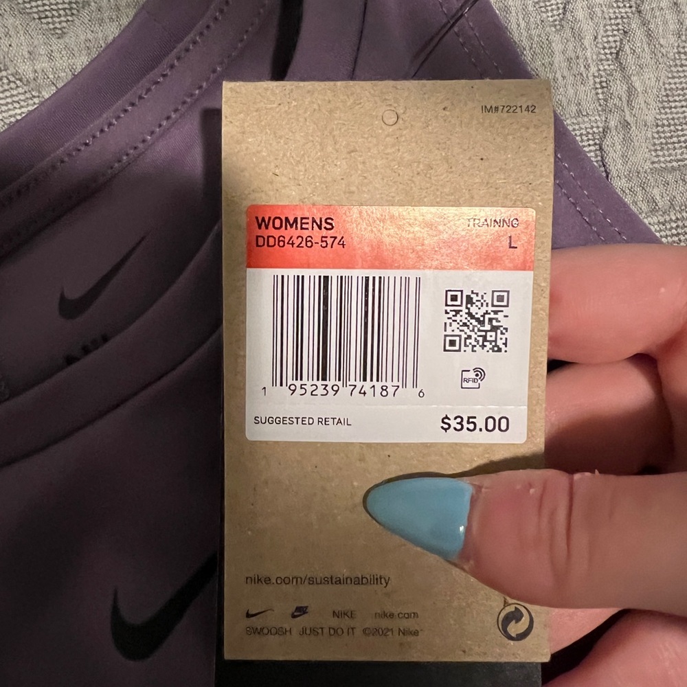 nike cropped athletic top NWT women’s L - Picture 3 of 3